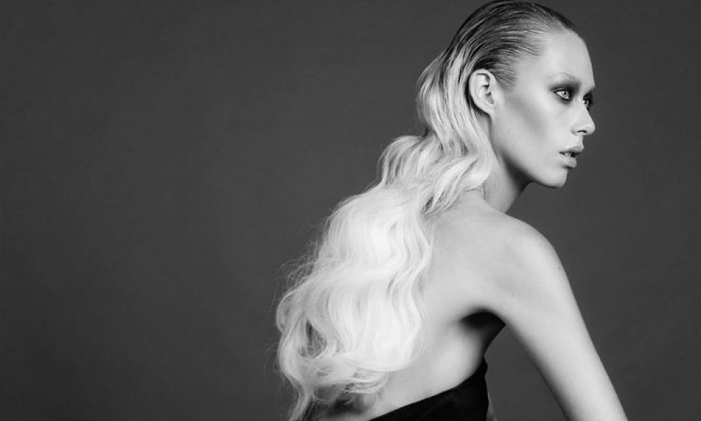 THE STICKY BUSINESS OF GLUE-IN HAIR EXTENSIONS