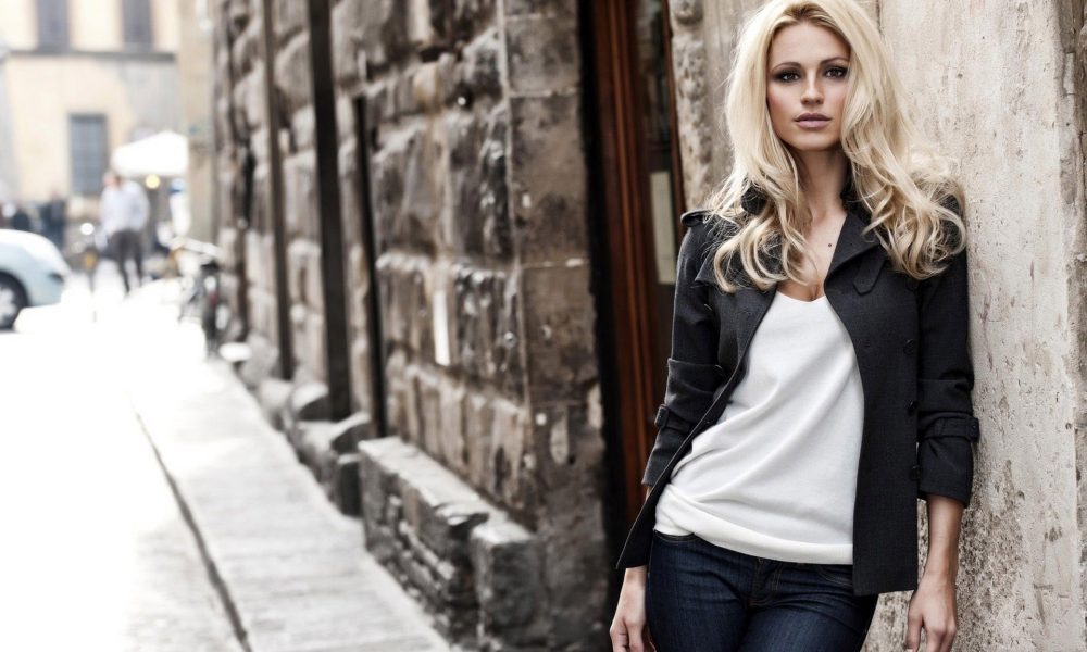 How to Put Together a Modeling Portfolio